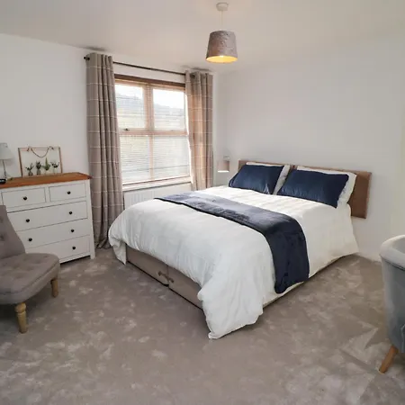 Ironstone * Lackenby